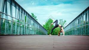 CBA-萨林杰25+13萨姆纳17分 广东胜天津迎8连胜