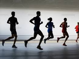 塞尔：皇马将研究以低于5500万欧解约金的价格签下19岁怀森