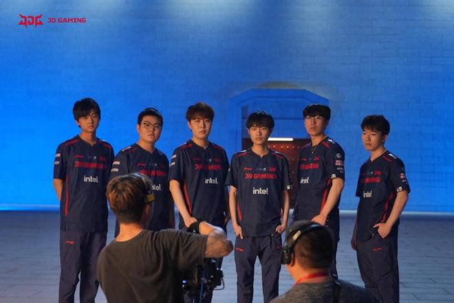 打击对手 打击对手